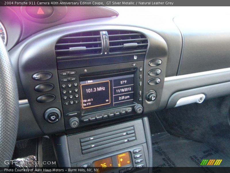 Controls of 2004 911 Carrera 40th Anniversary Edition Coupe