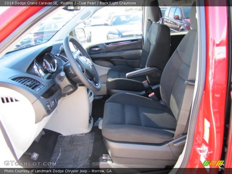 Redline 2-Coat Pearl / Black/Light Graystone 2014 Dodge Grand Caravan SE