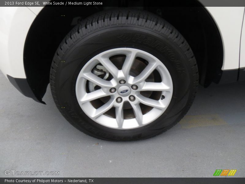 White Suede / Medium Light Stone 2013 Ford Edge SE