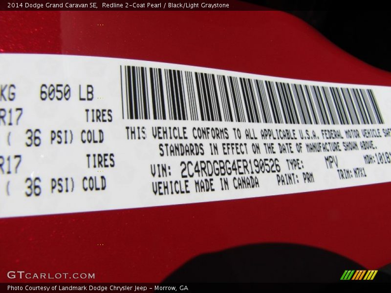 Redline 2-Coat Pearl / Black/Light Graystone 2014 Dodge Grand Caravan SE