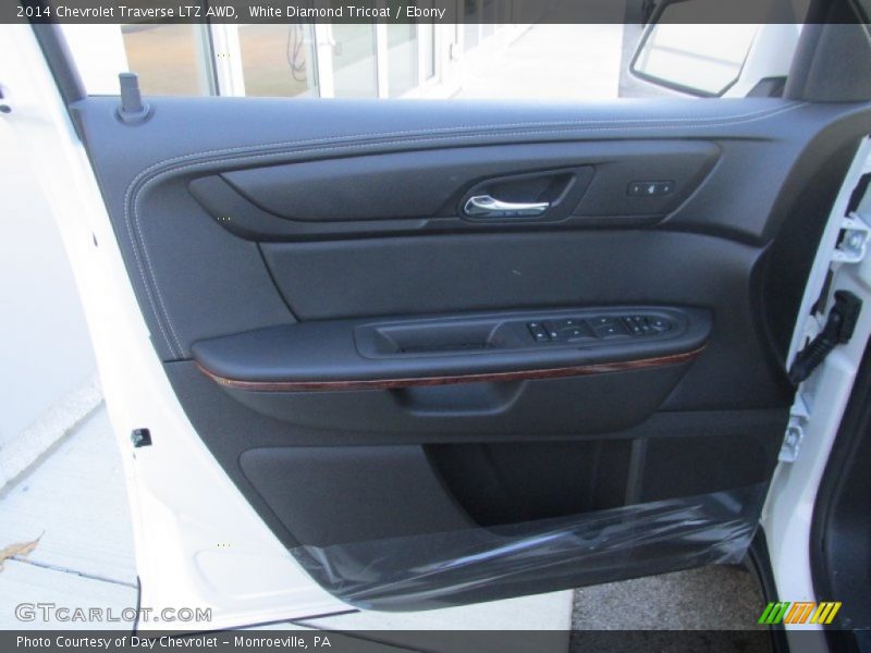 White Diamond Tricoat / Ebony 2014 Chevrolet Traverse LTZ AWD