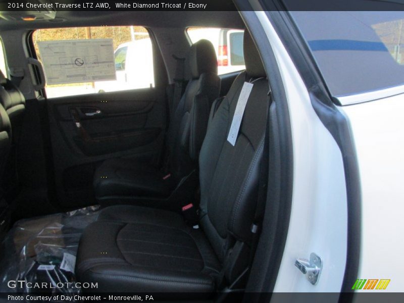 White Diamond Tricoat / Ebony 2014 Chevrolet Traverse LTZ AWD