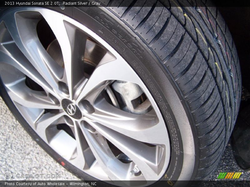Radiant Silver / Gray 2013 Hyundai Sonata SE 2.0T