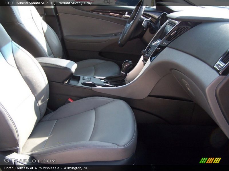 Radiant Silver / Gray 2013 Hyundai Sonata SE 2.0T