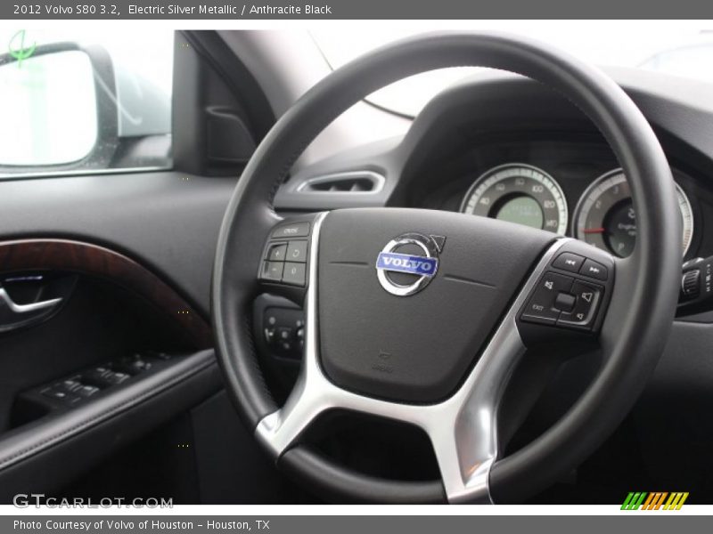 Electric Silver Metallic / Anthracite Black 2012 Volvo S80 3.2