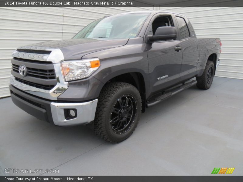 Magnetic Gray Metallic / Graphite 2014 Toyota Tundra TSS Double Cab