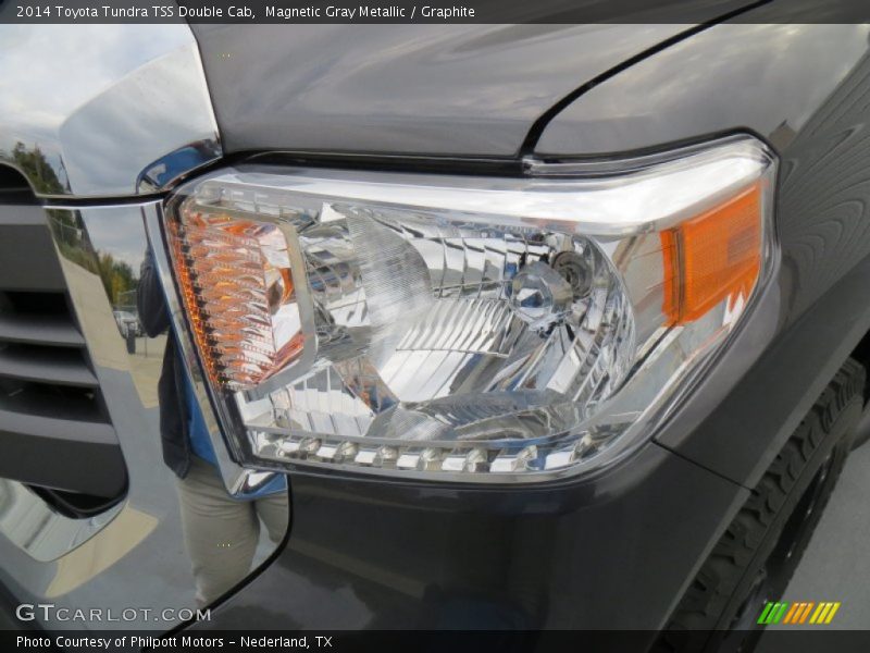 Magnetic Gray Metallic / Graphite 2014 Toyota Tundra TSS Double Cab
