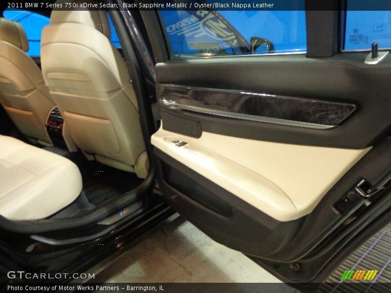 Black Sapphire Metallic / Oyster/Black Nappa Leather 2011 BMW 7 Series 750i xDrive Sedan