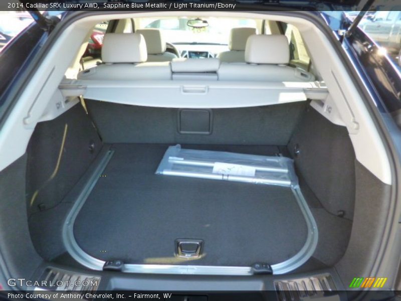 Sapphire Blue Metallic / Light Titanium/Ebony 2014 Cadillac SRX Luxury AWD