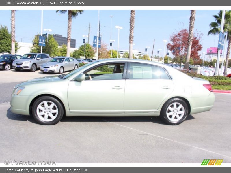 Silver Pine Mica / Ivory 2006 Toyota Avalon XL