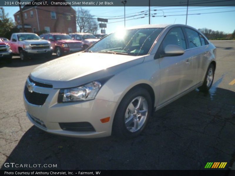 Champagne Silver Metallic / Jet Black 2014 Chevrolet Cruze LT