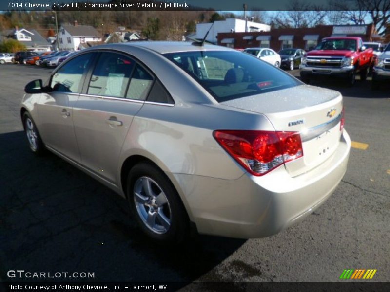Champagne Silver Metallic / Jet Black 2014 Chevrolet Cruze LT