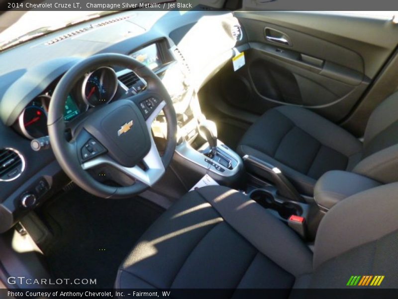 Champagne Silver Metallic / Jet Black 2014 Chevrolet Cruze LT