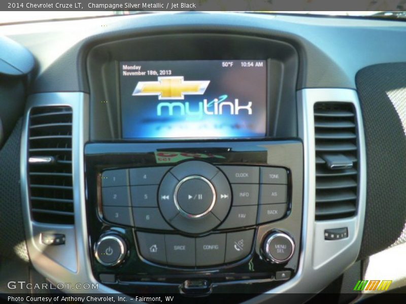 Champagne Silver Metallic / Jet Black 2014 Chevrolet Cruze LT