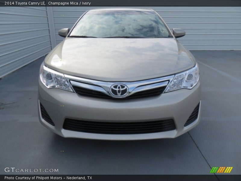 Champagne Mica / Ivory 2014 Toyota Camry LE