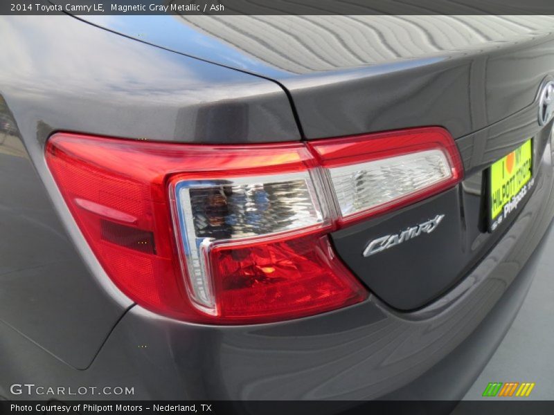Magnetic Gray Metallic / Ash 2014 Toyota Camry LE