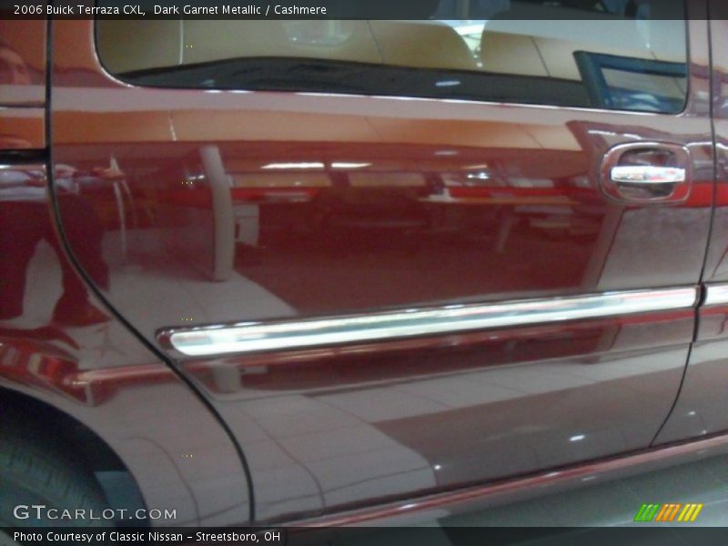 Dark Garnet Metallic / Cashmere 2006 Buick Terraza CXL