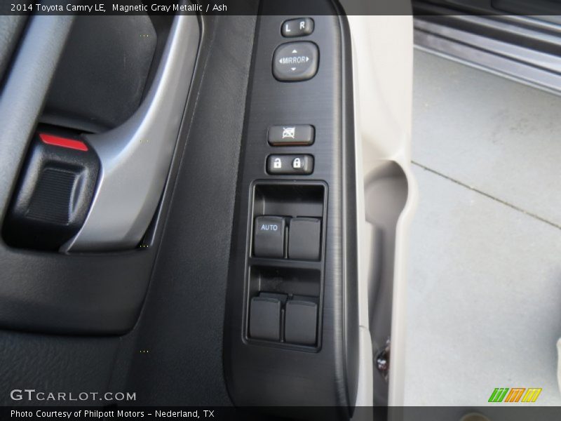 Magnetic Gray Metallic / Ash 2014 Toyota Camry LE