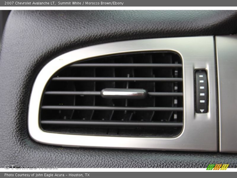 Summit White / Morocco Brown/Ebony 2007 Chevrolet Avalanche LT