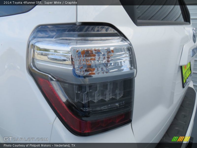 Super White / Graphite 2014 Toyota 4Runner SR5