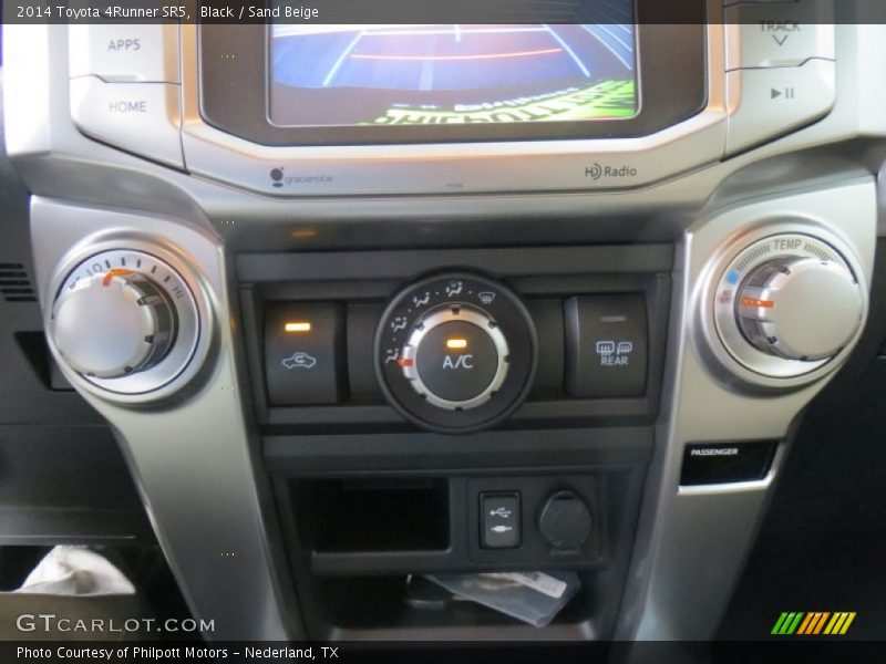 Controls of 2014 4Runner SR5