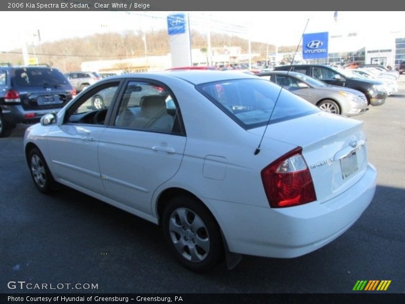 Clear White / Beige 2006 Kia Spectra EX Sedan