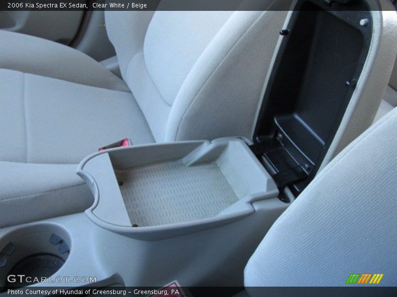 Clear White / Beige 2006 Kia Spectra EX Sedan