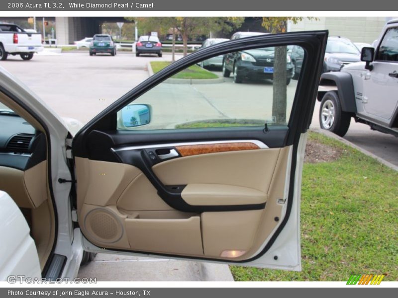 White Diamond Pearl / Camel 2006 Acura TL 3.2