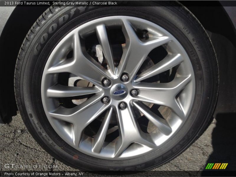 Sterling Gray Metallic / Charcoal Black 2013 Ford Taurus Limited