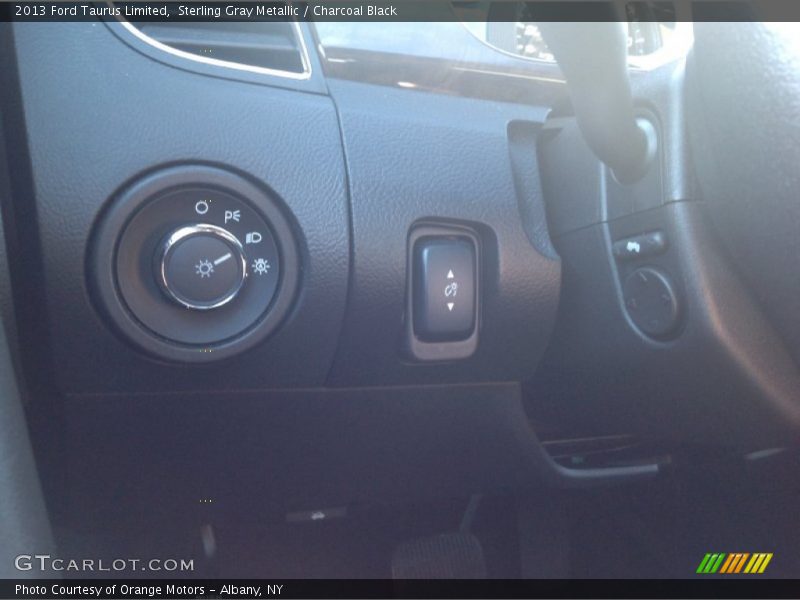 Sterling Gray Metallic / Charcoal Black 2013 Ford Taurus Limited