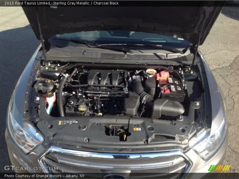 Sterling Gray Metallic / Charcoal Black 2013 Ford Taurus Limited