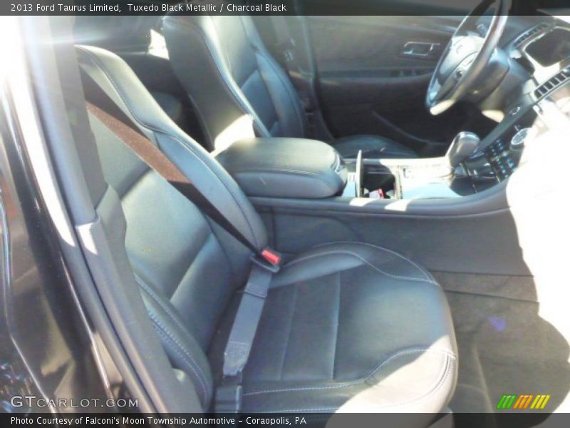 Tuxedo Black Metallic / Charcoal Black 2013 Ford Taurus Limited