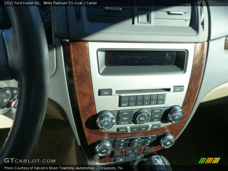 White Platinum Tri-Coat / Camel 2012 Ford Fusion SEL