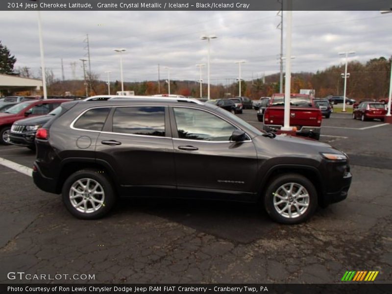 Granite Crystal Metallic / Iceland - Black/Iceland Gray 2014 Jeep Cherokee Latitude