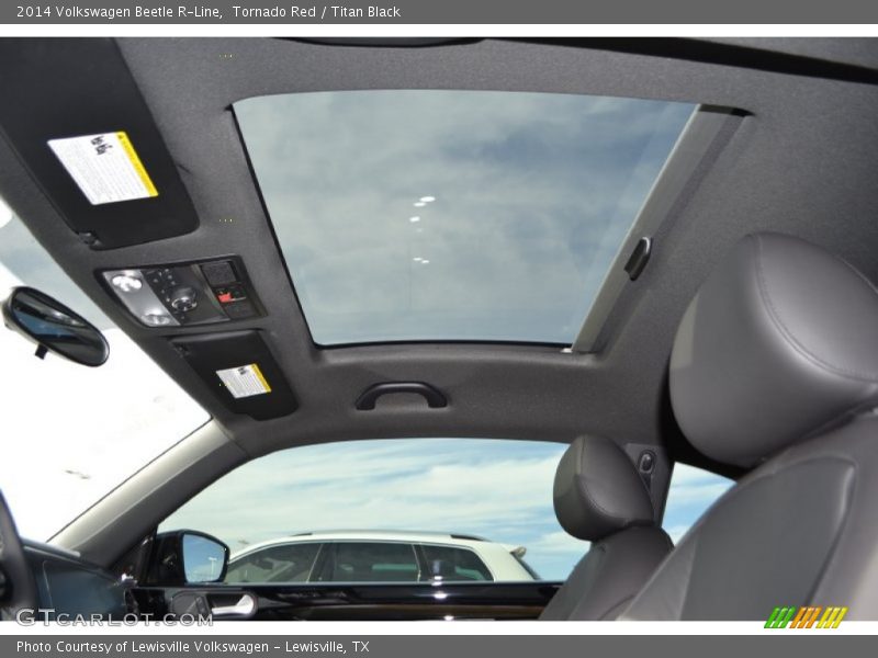 Tornado Red / Titan Black 2014 Volkswagen Beetle R-Line