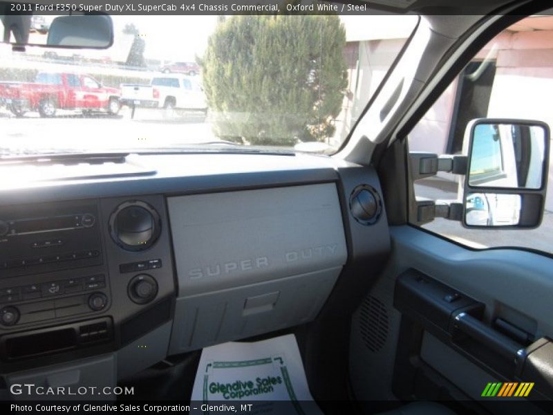 Oxford White / Steel 2011 Ford F350 Super Duty XL SuperCab 4x4 Chassis Commercial