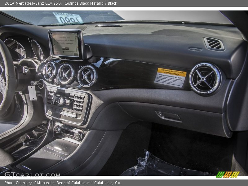 Cosmos Black Metallic / Black 2014 Mercedes-Benz CLA 250