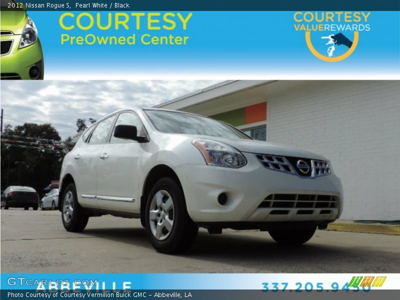 Pearl White / Black 2012 Nissan Rogue S