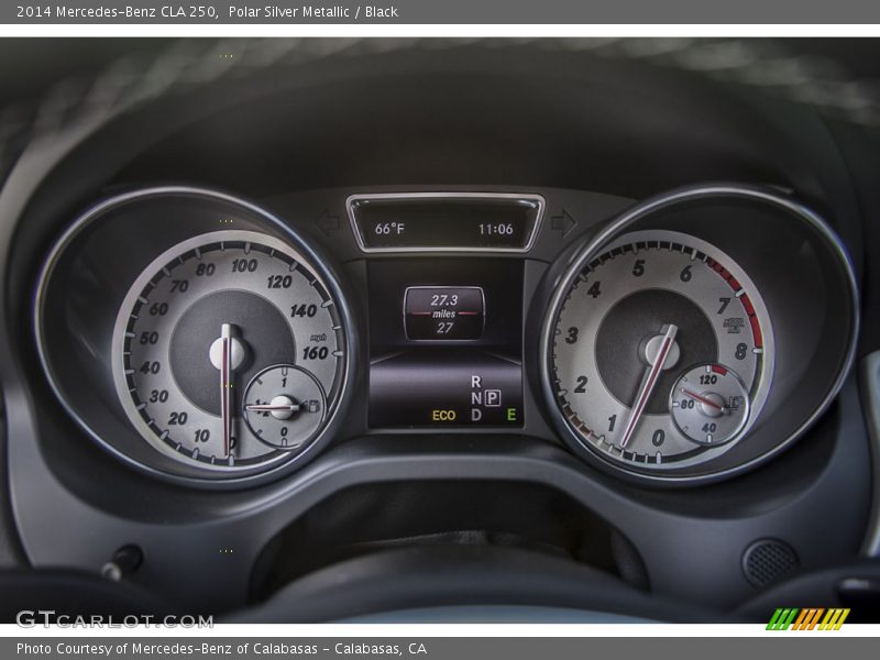 Polar Silver Metallic / Black 2014 Mercedes-Benz CLA 250