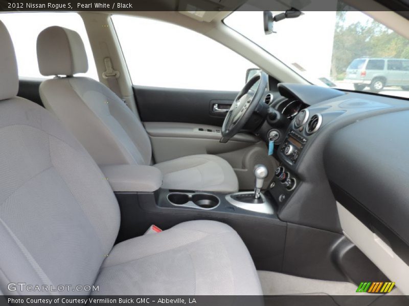 Pearl White / Black 2012 Nissan Rogue S