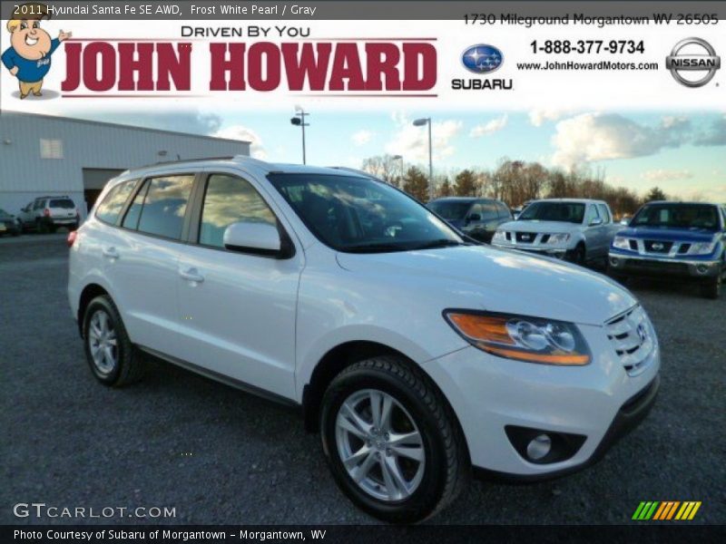 Frost White Pearl / Gray 2011 Hyundai Santa Fe SE AWD
