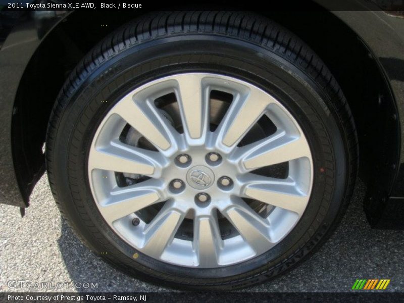 Black / Bisque 2011 Toyota Sienna XLE AWD