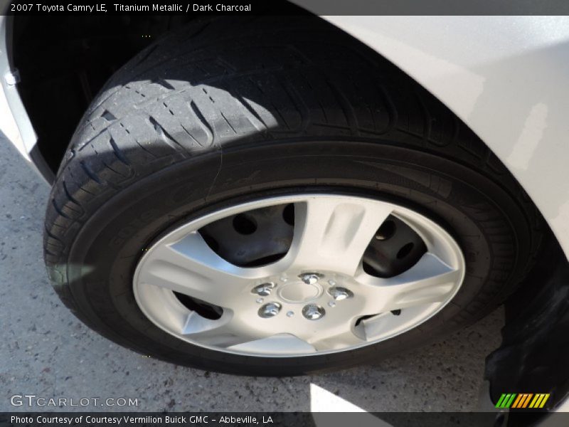 Titanium Metallic / Dark Charcoal 2007 Toyota Camry LE