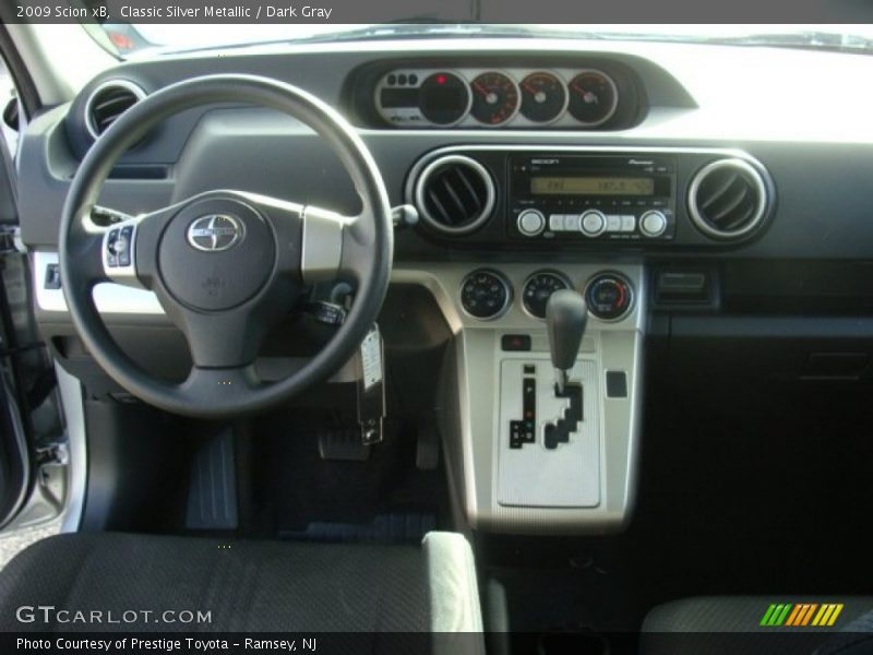 Classic Silver Metallic / Dark Gray 2009 Scion xB