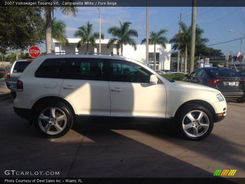 Campanella White / Pure Beige 2007 Volkswagen Touareg V6