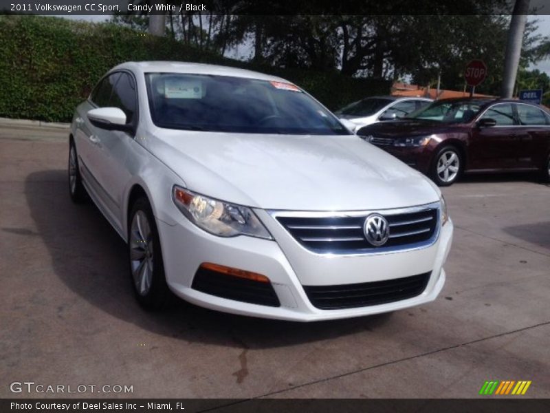Candy White / Black 2011 Volkswagen CC Sport