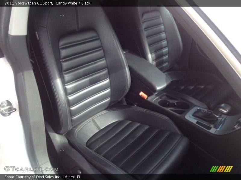 Candy White / Black 2011 Volkswagen CC Sport