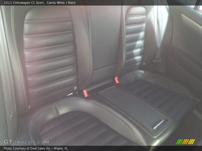 Candy White / Black 2011 Volkswagen CC Sport