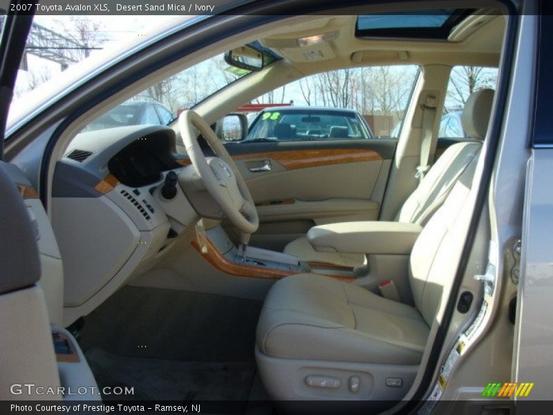 Desert Sand Mica / Ivory 2007 Toyota Avalon XLS