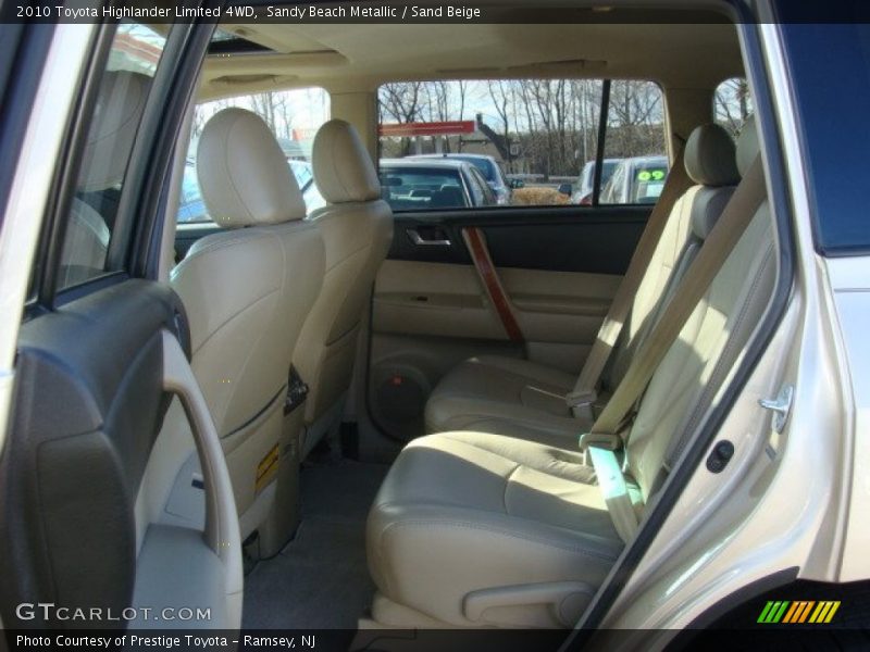 Sandy Beach Metallic / Sand Beige 2010 Toyota Highlander Limited 4WD